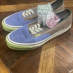 Vans x OG Authentic LX Double Down (New)

Vans Blue and Brown Men's Shoes